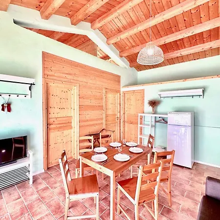 The Mimosa In Historic With Pool And Air Cond In *
